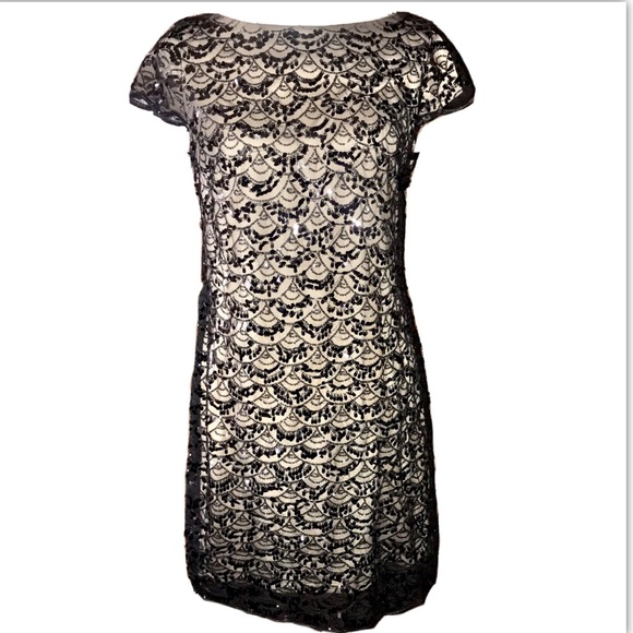 Jessica Howard Dresses & Skirts - Jessica Howard Evenings Black Sequin Scallop Dress